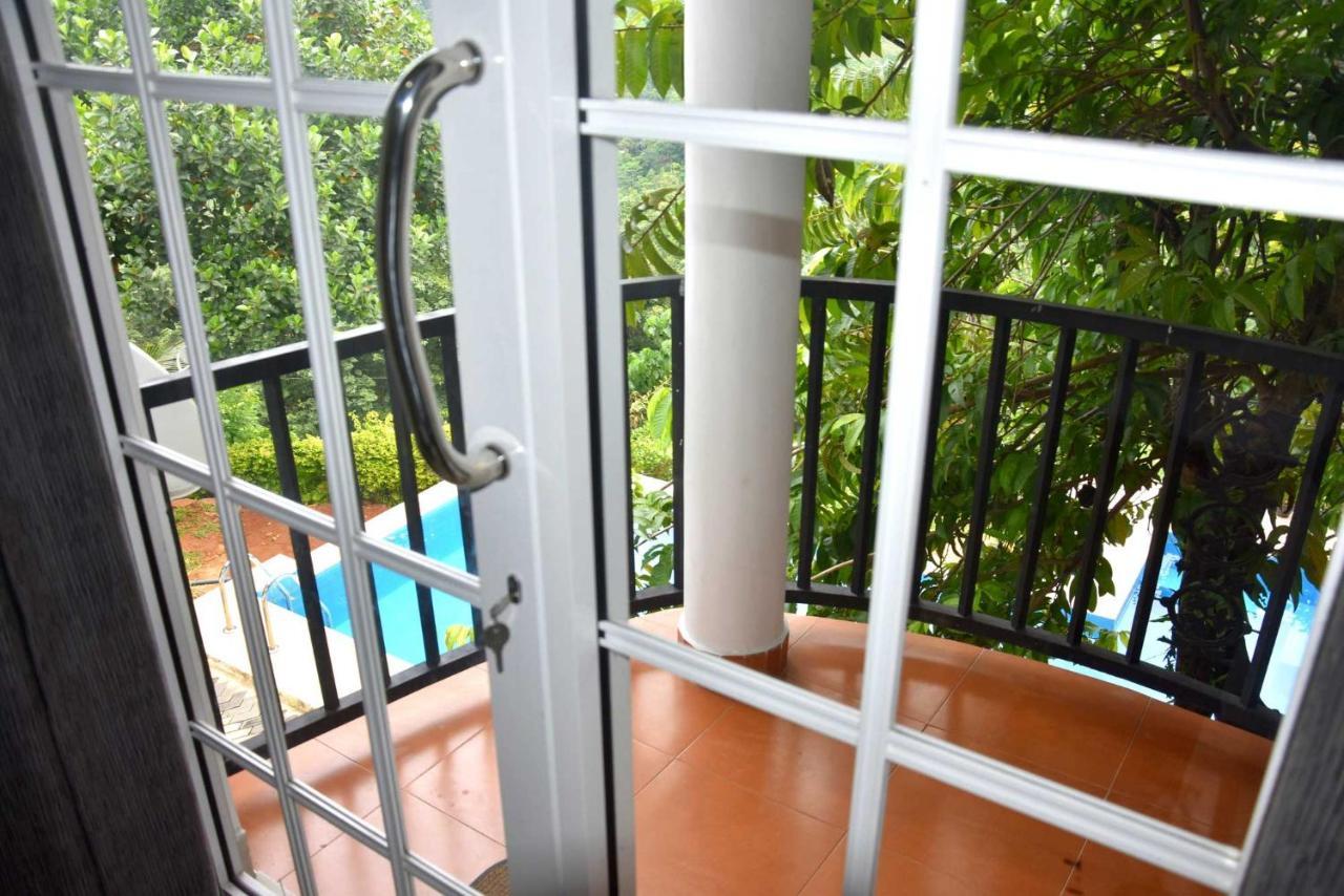 Hotel H2O Gampola Bagian luar foto
