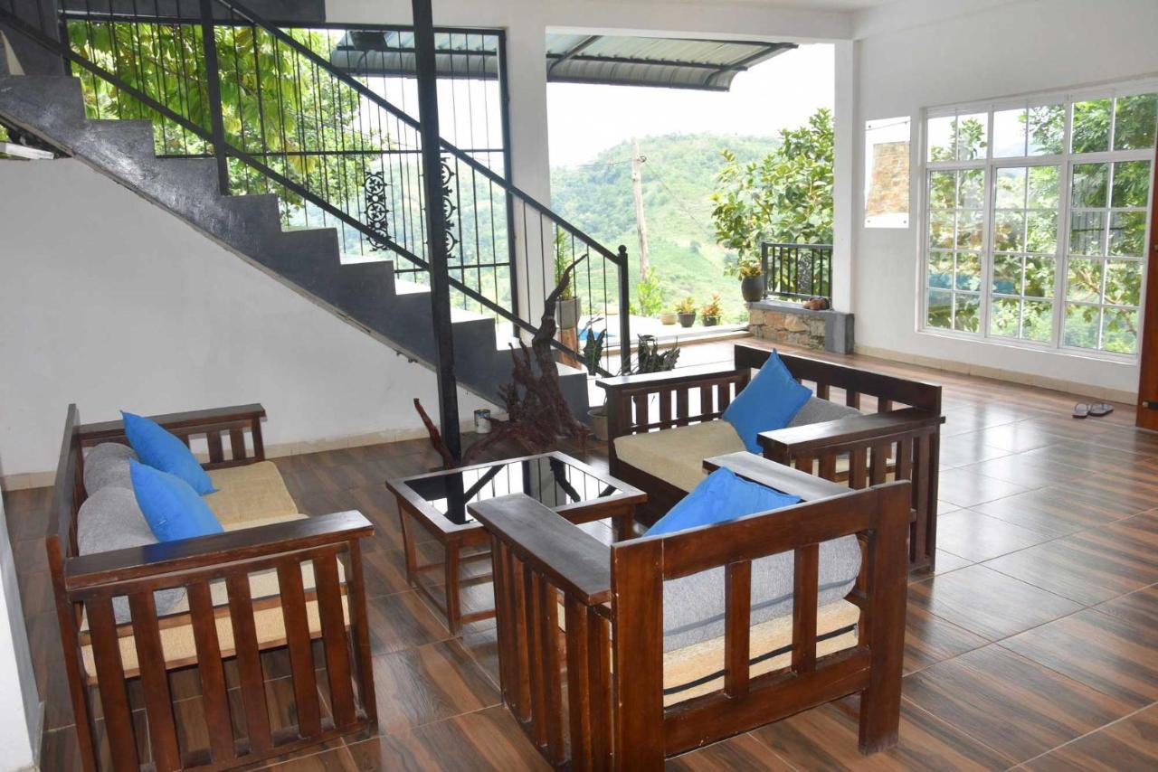 Hotel H2O Gampola Bagian luar foto