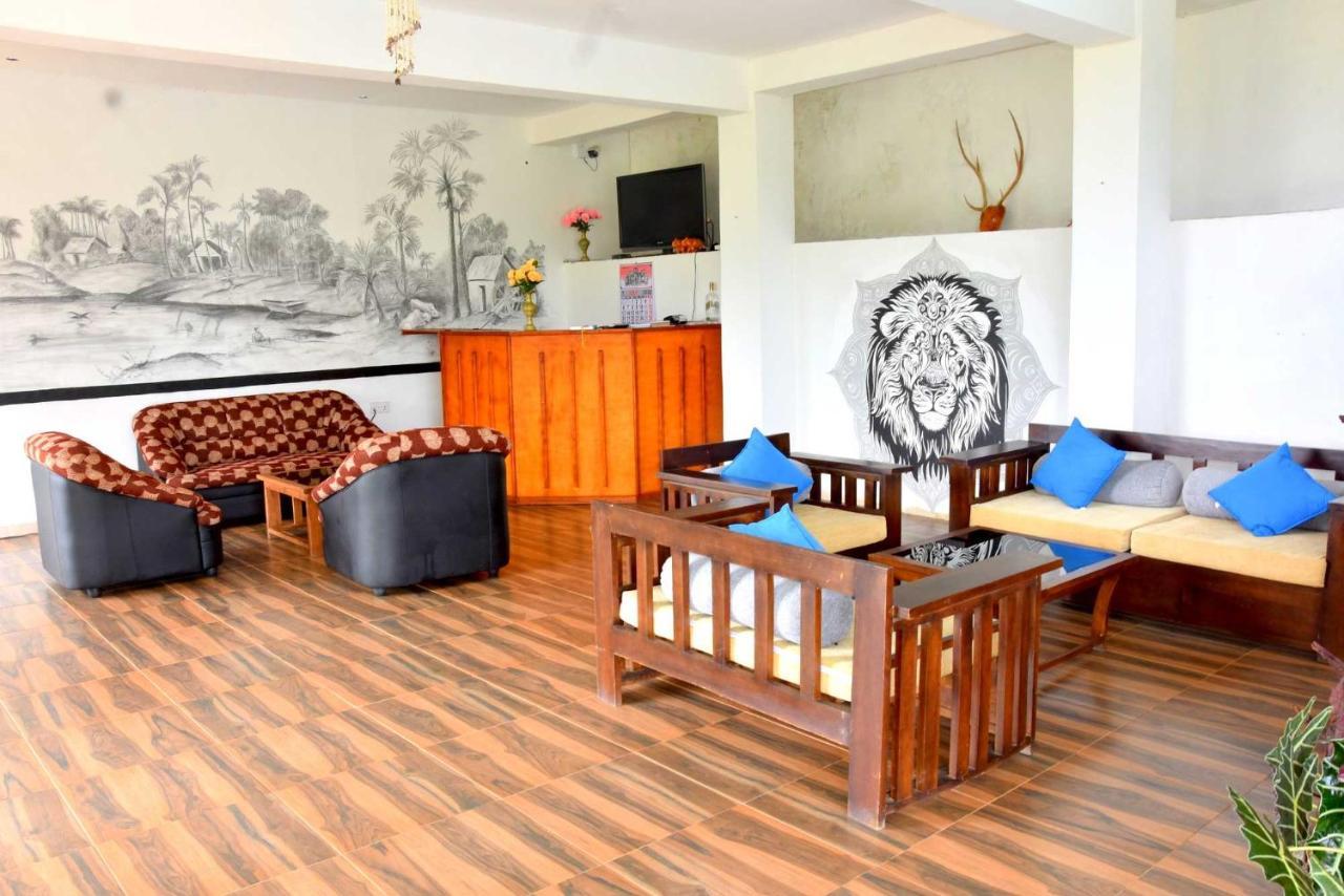 Hotel H2O Gampola Bagian luar foto